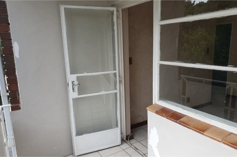 1 Bedroom Property for Sale in Walmer Eastern Cape